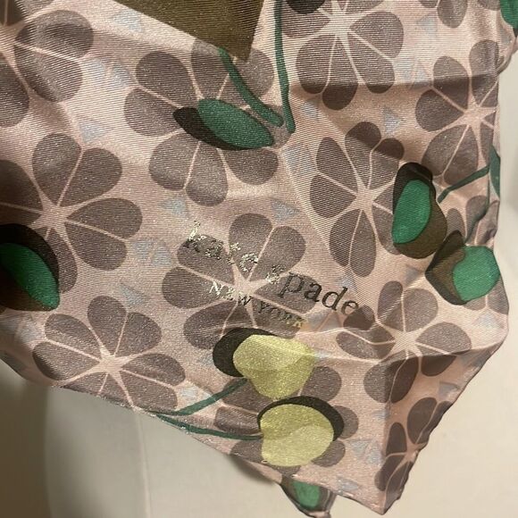 Kate Spade Large Scarf - Picture 4 of 4